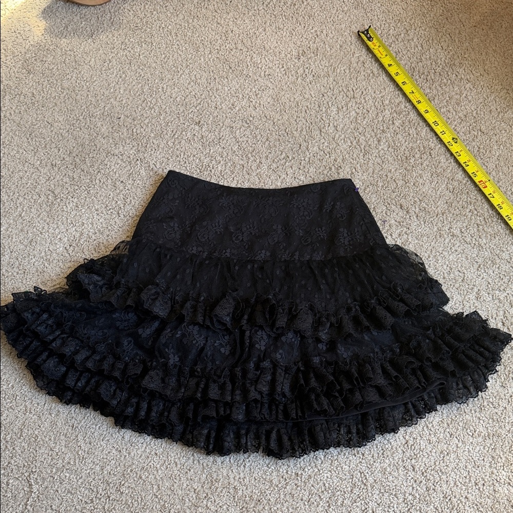 Y2K McClintock Black Ruffled Lace Tiered Skirt